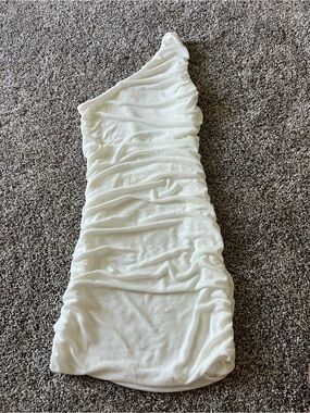 One-Shoulder Ruched White Bodycon Dress